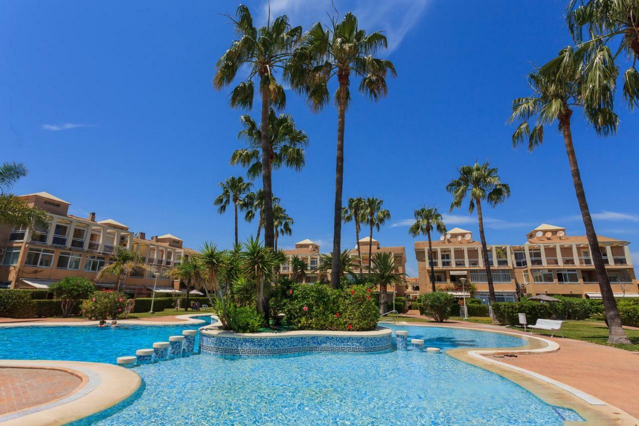 Apartamento Playa Con Piscina Y Terraza En Urbanizacion De Lujo Denia Exterior photo