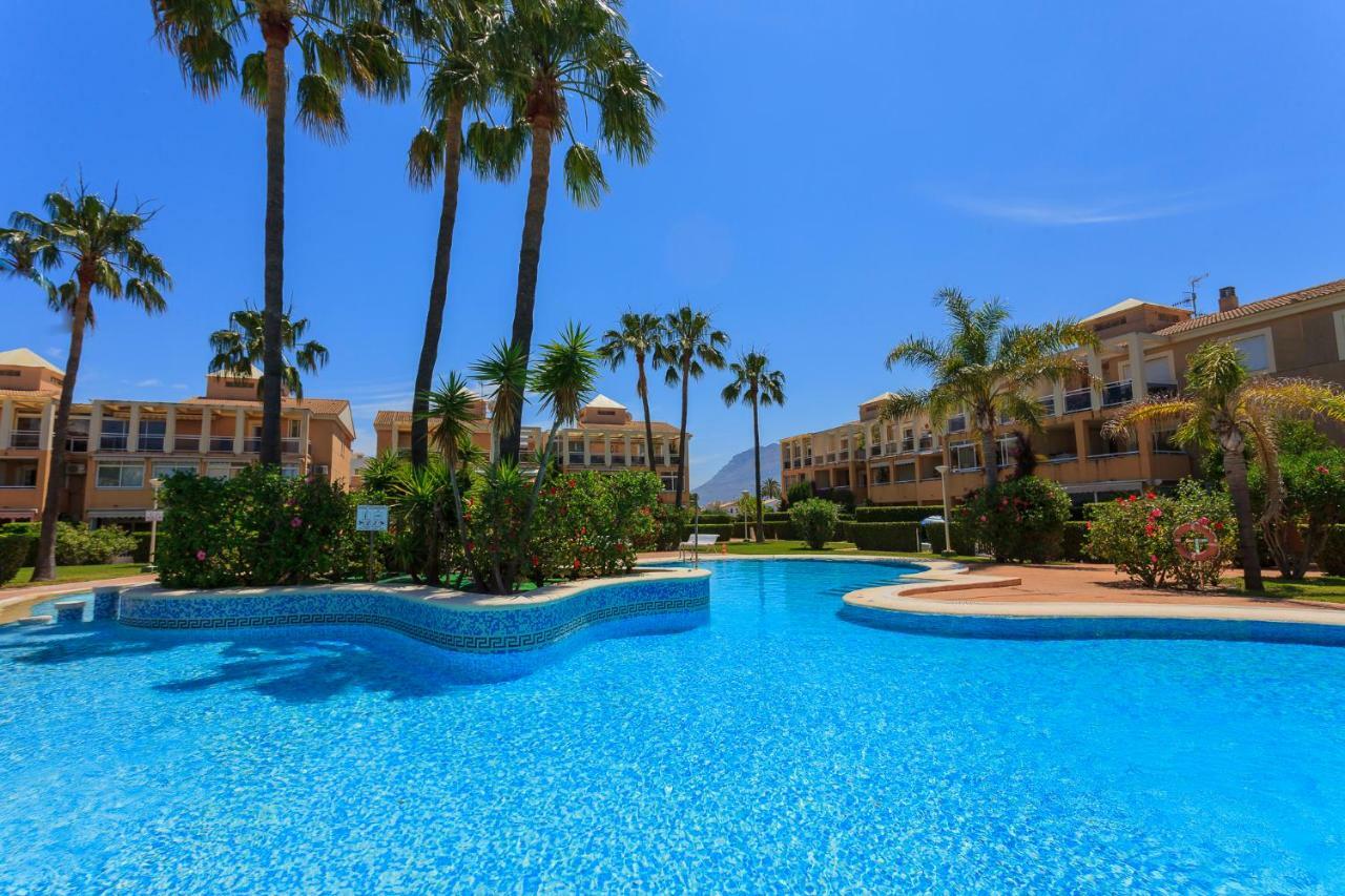Apartamento Playa Con Piscina Y Terraza En Urbanizacion De Lujo Denia Exterior photo